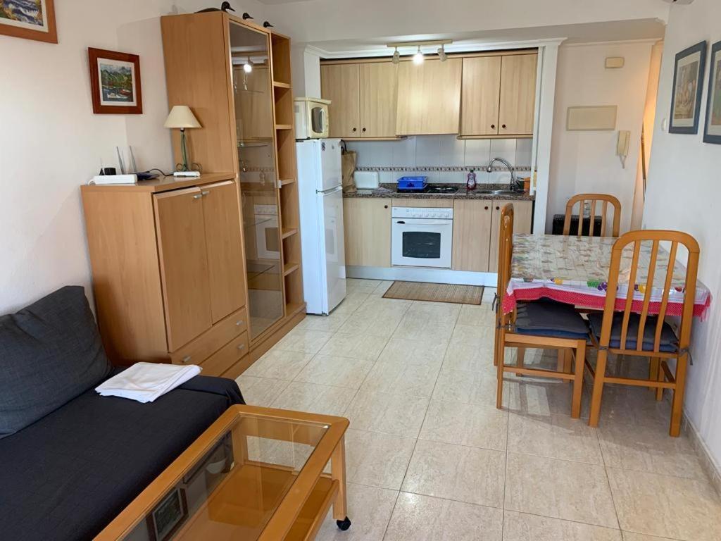 Service Apart Lazaro - Coral Beach - Vistas Калпе Екстериор снимка